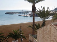 3 bed apartment with superb sea/port views, Mazzaron. 10 minutes from Paramount Theme Park